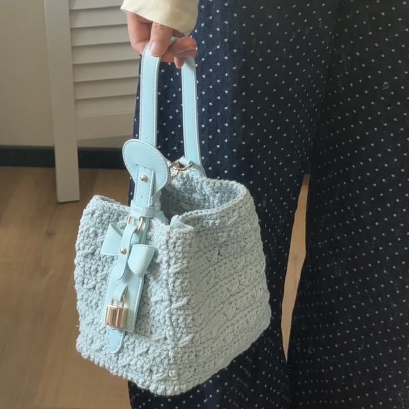 Stuuuly Handmade Dragon Bean Sugar Cube Handbag Material Kit, Not a Finished Product, Yarn Crochet LAOSHU