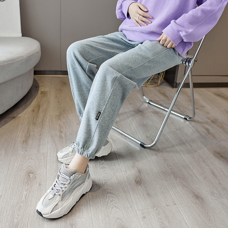 In autumn 2021, new pregnant pants are slim and comfortable cotton pants and relaxed beat legs Halen pants