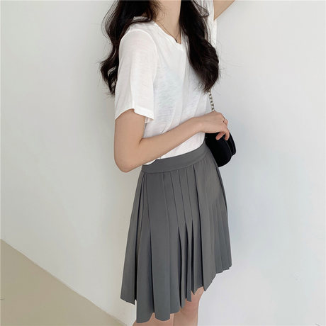 gray skirt match
