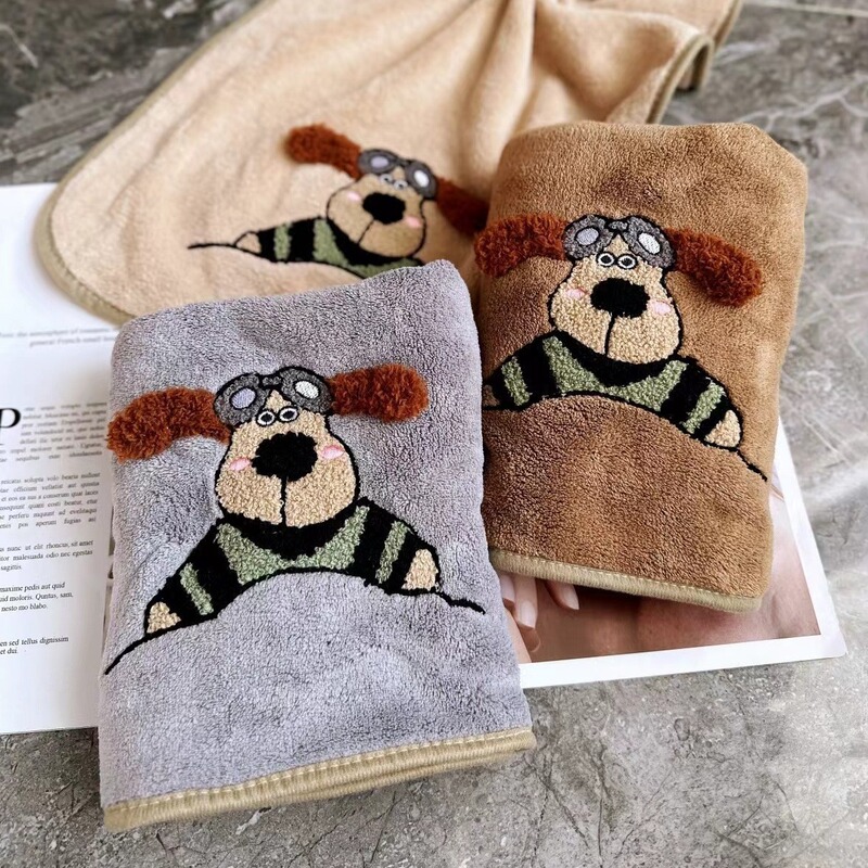 Thickened Coral Fleece Towel + Bath Towel 2-Piece Set with Cartoon Airplane and Dog Embroidery, Can Be Hung, Face Towel That Doesn'T Shed Hair