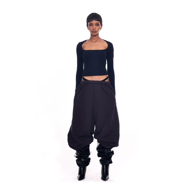 Sais Palace-Style Square-Neck Slim-Fit Long-Sleeve Base Layer Knit T-Shirt Butterskin ™