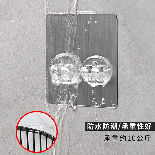 Дональд без товарного резинового крючка.