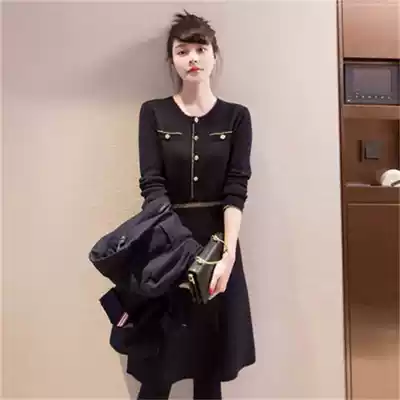 European station 2021 autumn clothes new professional age reduction temperament sweater skirt light mature wind waist bottom knitted dress