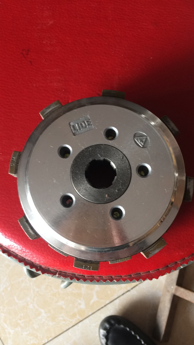 Jiangsu Zongshen three-wheeled locomotive original plant accessories --- five-column seven-piece buffer clutch small drum