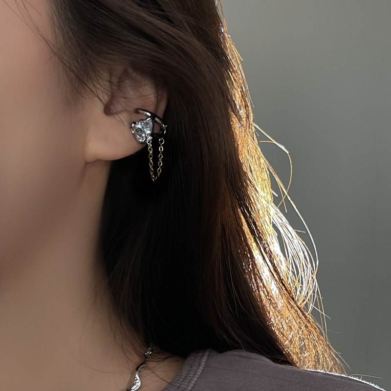 INNOSENSE high-end sense chain ear clip cold light luxury rhinestone ear bone clip niche personality without ear piercing earrings