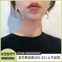 Premium sense earrings 2020 new trendy retro port flavor French stud earrings drop earrings clip no ear holes female long section