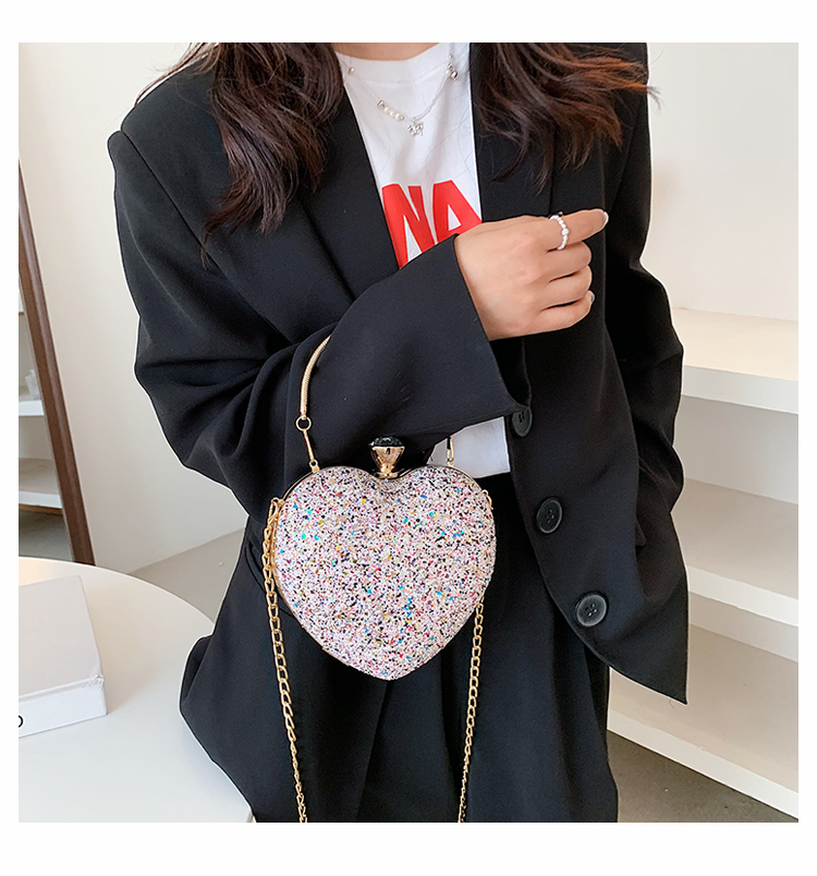 Cute Sequined Heart-shaped Handbag Wholesale Nihaojewelry display picture 1