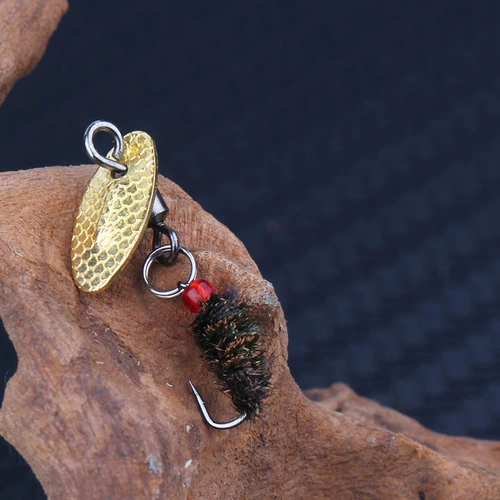 Свяжите модифицированный вращающийся летающий крюк, не причиняя вреда блесткам семян дыни, установленная микроазиатская приманка Macro -Luo Fei White Bar