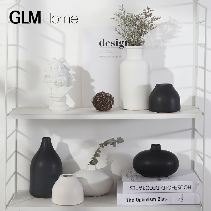 ins Nordic small frescoed ceramic vase swing piece creative home Ornament Modern Minima Living-room Dry Flower Illustrator