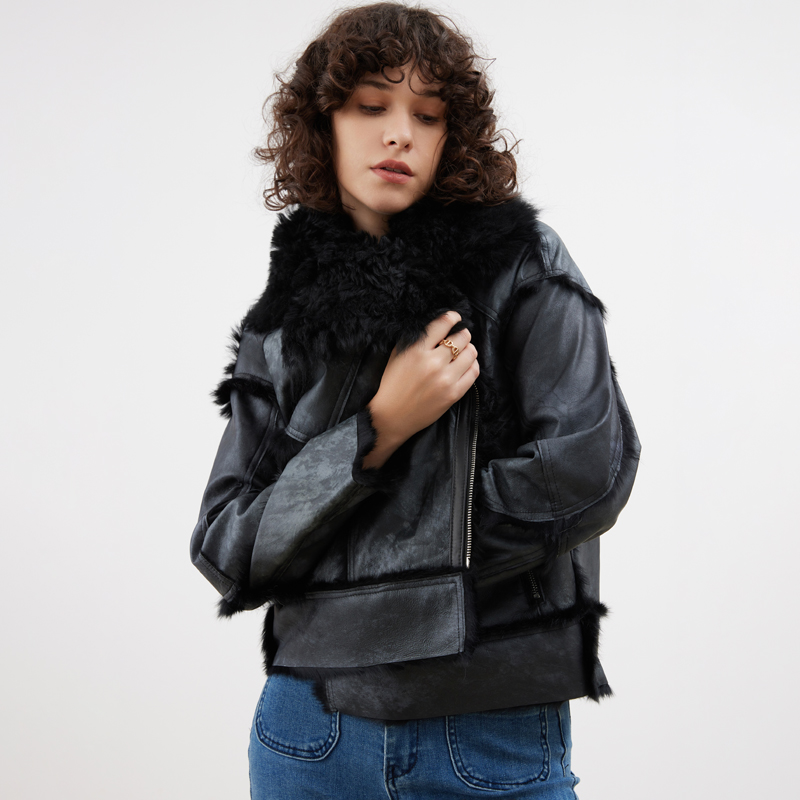 毛皮 提格拉多毛领原生态兔毛皮毛一体短款廓形皮草外套女2024冬新H803