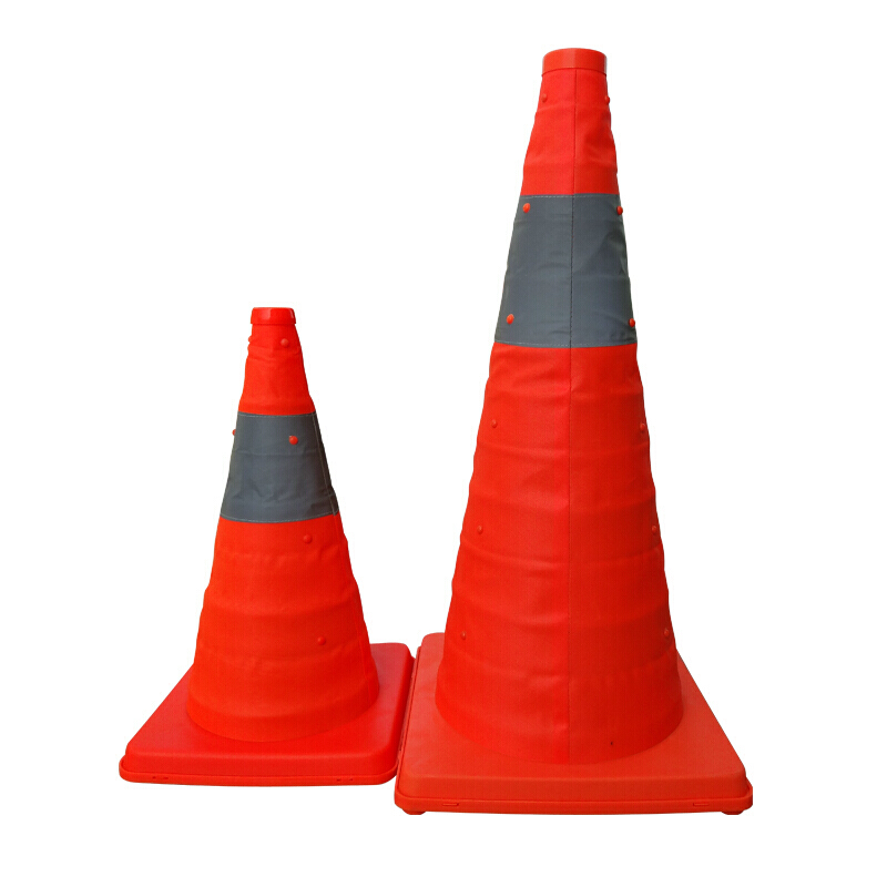 Portable reflective road cone retractable folding road cone triangle roadblock warning cone 40cm60mm high with warning light