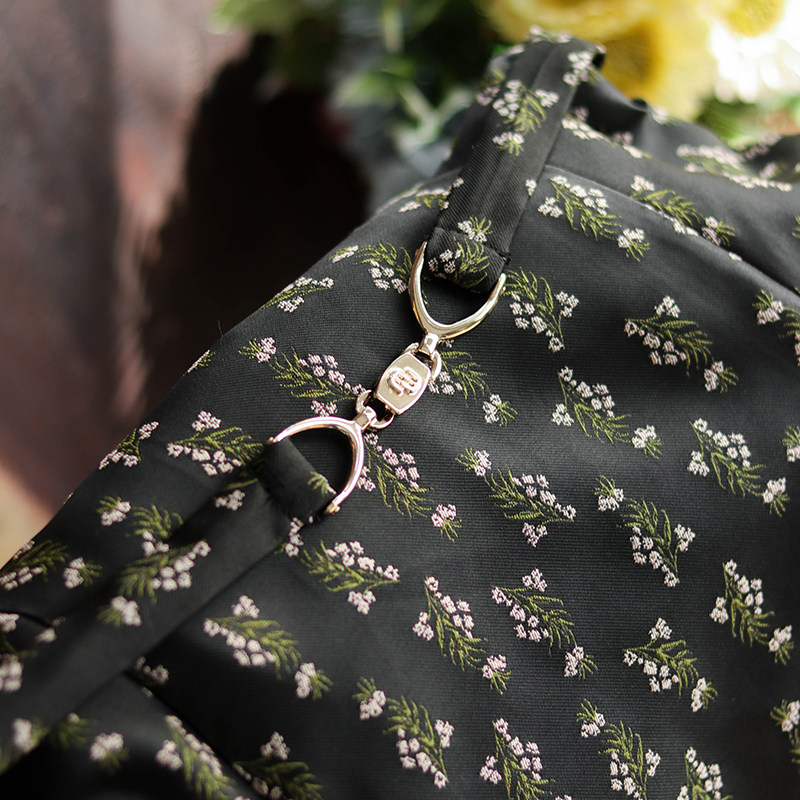 Spot I have to indulge in beautiful temperament round neckline wool sleeveless jacquard high waist to build up ME166