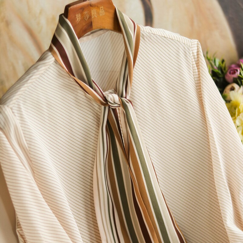 Spot foundry to knock the US version ~ silk high-end floating collar twill water jacket mulberry silk shirt ME521