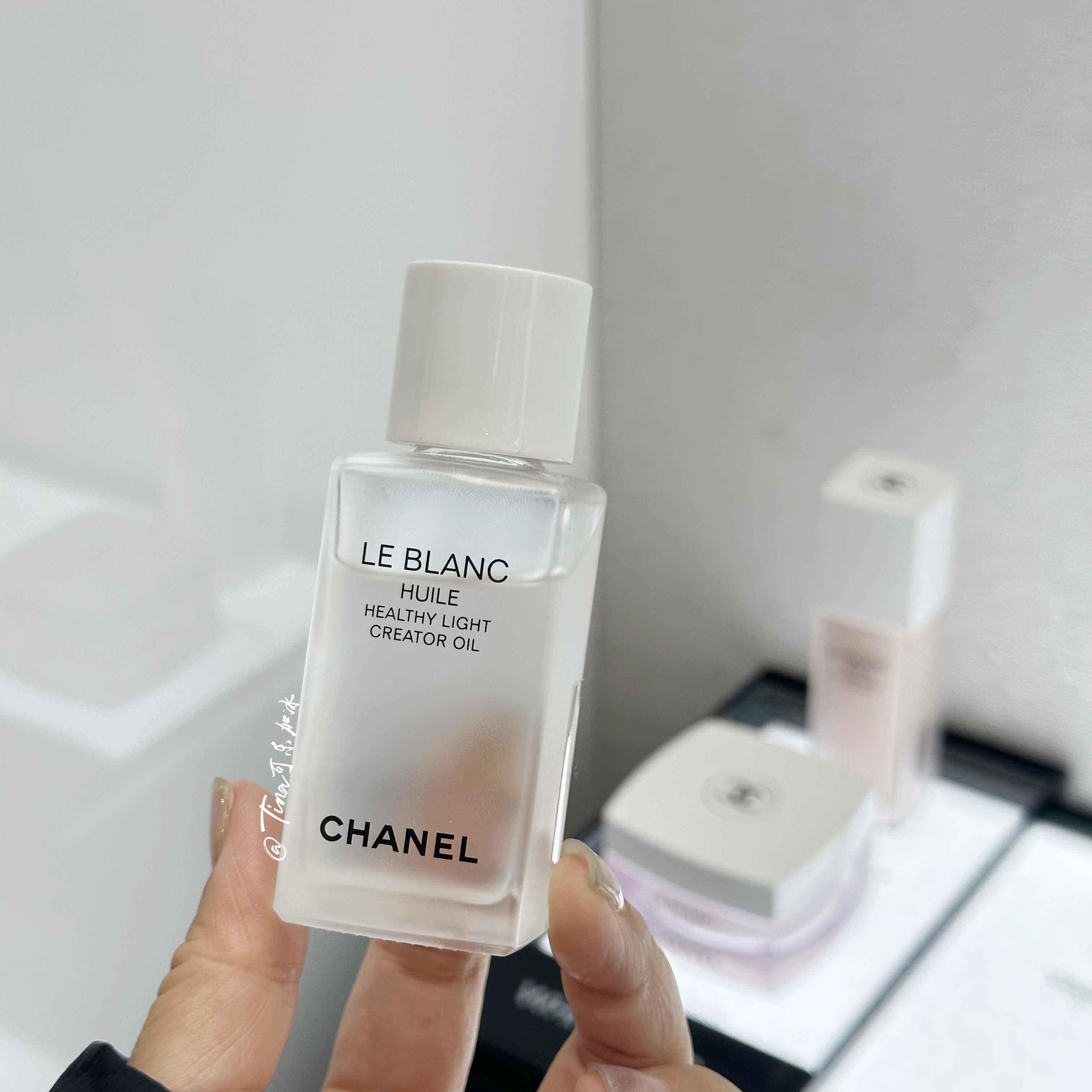 香奈儿美白油太油？899元值得买吗？深度测评来了！_护肤品_淘宝美妆网