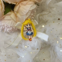Yueye Rabbit Brooch