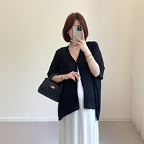 Maternity wear summer V-neck loose large size one button fat mm three-quarter sleeve sun protection sweater bat sleeve blouse