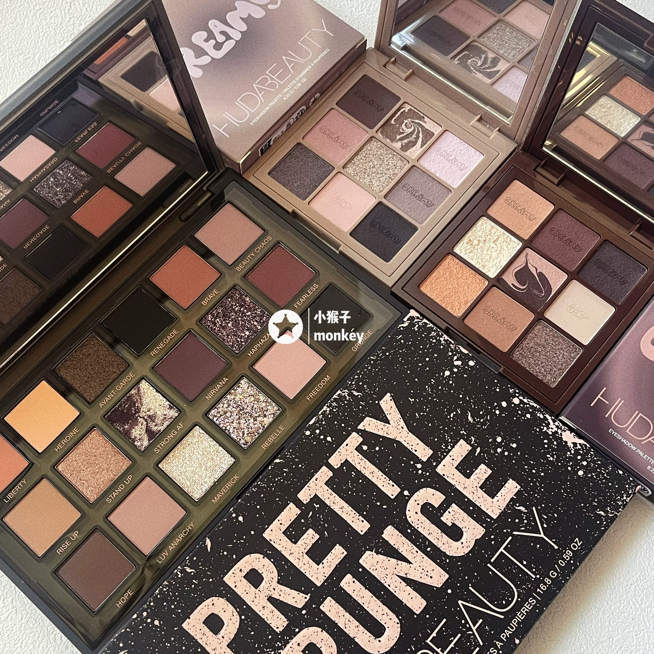Палетка теней для век Huda Beauty ограниченная рождественская крашеная грайнж/ледяная нюдовая палетка теней для век
