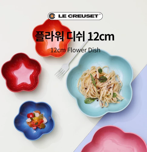 Spot Mori Friends Club Южная Корея приобретает легкую цветочную тарелку Lecuset