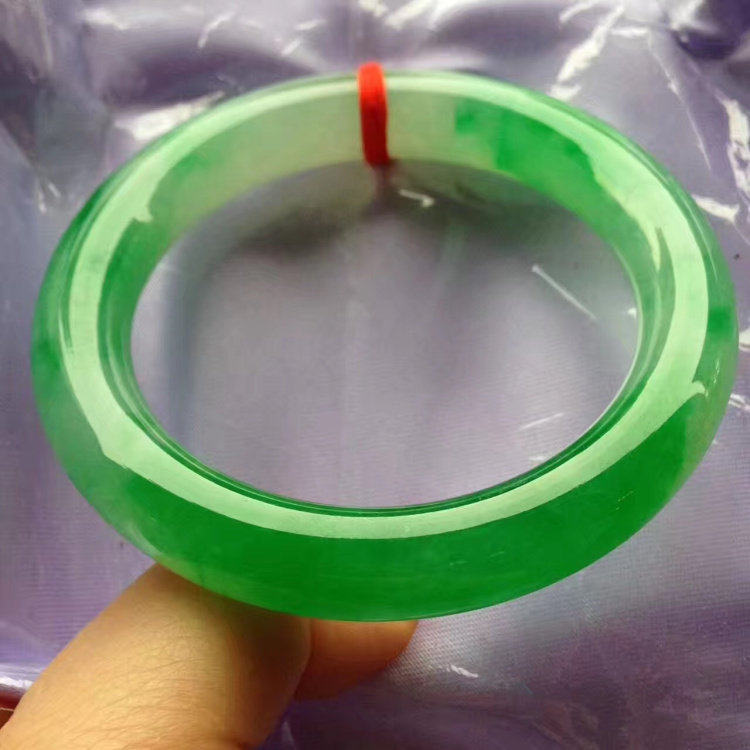 Myanmar ice seed jade bracelet Manyang green round jade bracelet a glass seed jade jade bracelet pendant with certificate