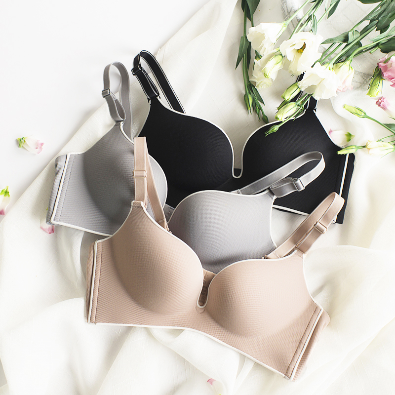 Breath bras in spring and summer ladies without steel ring ladies in thin bra breathable thin - shade cup gathered without trace underwear