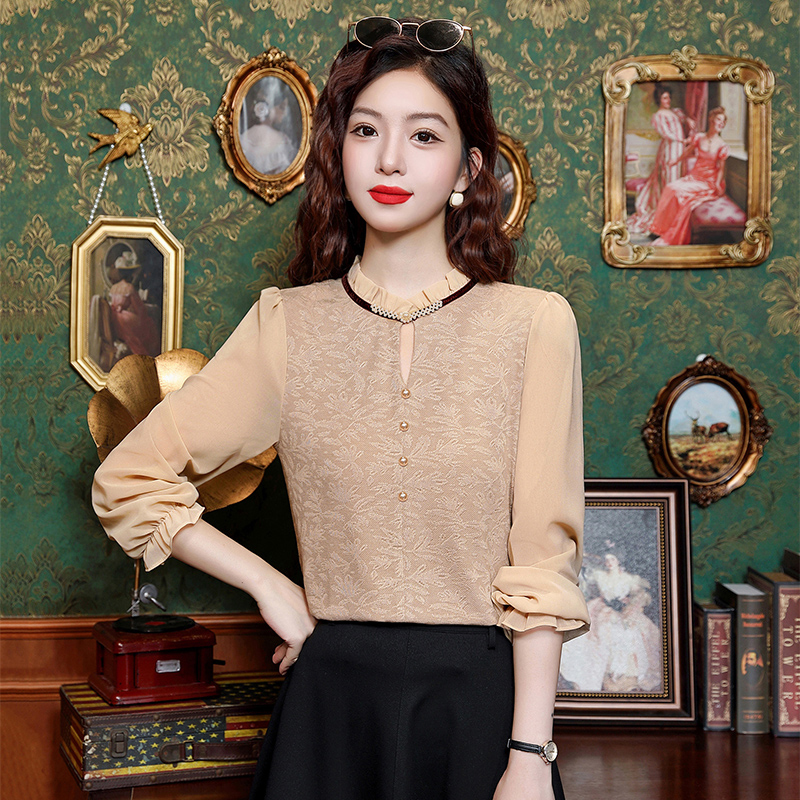 Design-Inspired Ruffled Jacquard Lace Beaded Silk Long-Sleeve Shirt for Women, Unique and Stylish Mulberry Silk Top Design-Inspired Ruffled Jacquard Lace Beaded Silk Long-Sleeve Shirt for Women, Unique and Stylish Mulberry Silk Top
