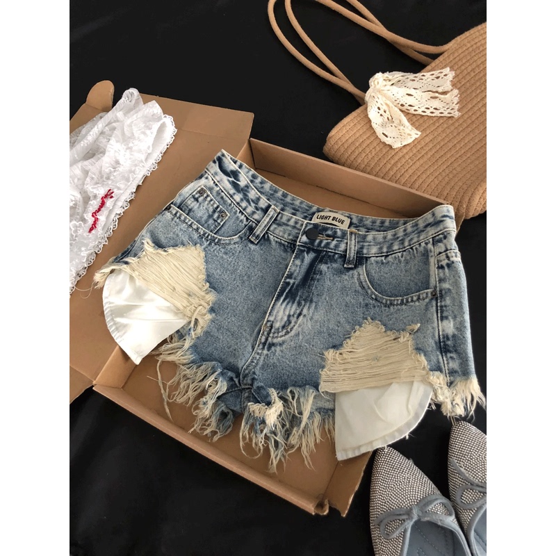 American-Style Spicy Girl Frayed Ripped Ultra-Short Shorts for Women, New Summer High-Waisted Slimming Tassel Wide-Leg Denim Hot Pants