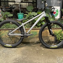 Play action pump track dirt slope complete vehicle slant front fork Dynasty hub U351 wheel set PQ handlebar frame free