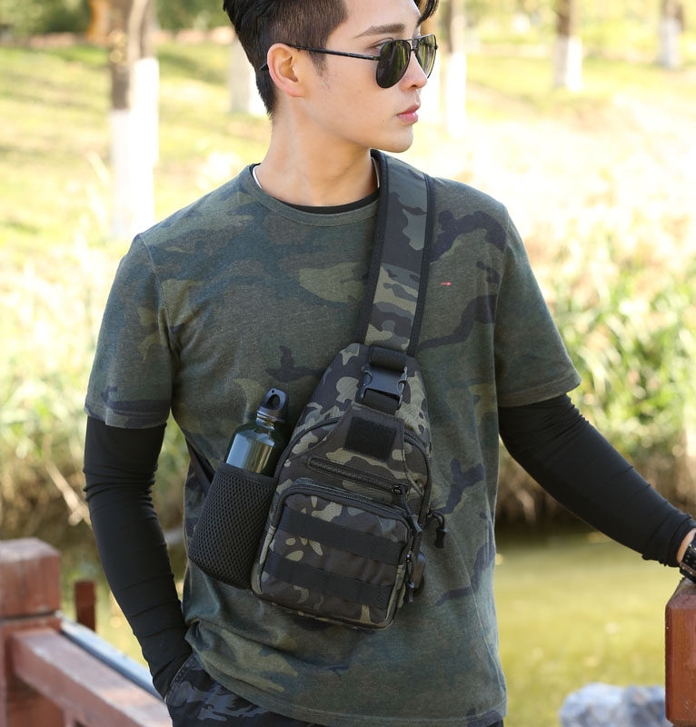 Brockbag Men's Single Shoulder Sabble Bag New Outdoor Road Tactical Backpack Backpack Men's Slumber Bag