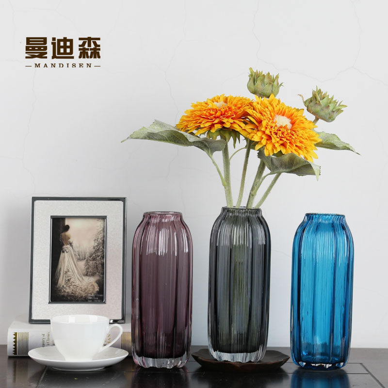 Nordic minimalist modern grey glazed vase glass hydropony floral flower lily rose living-room table hem