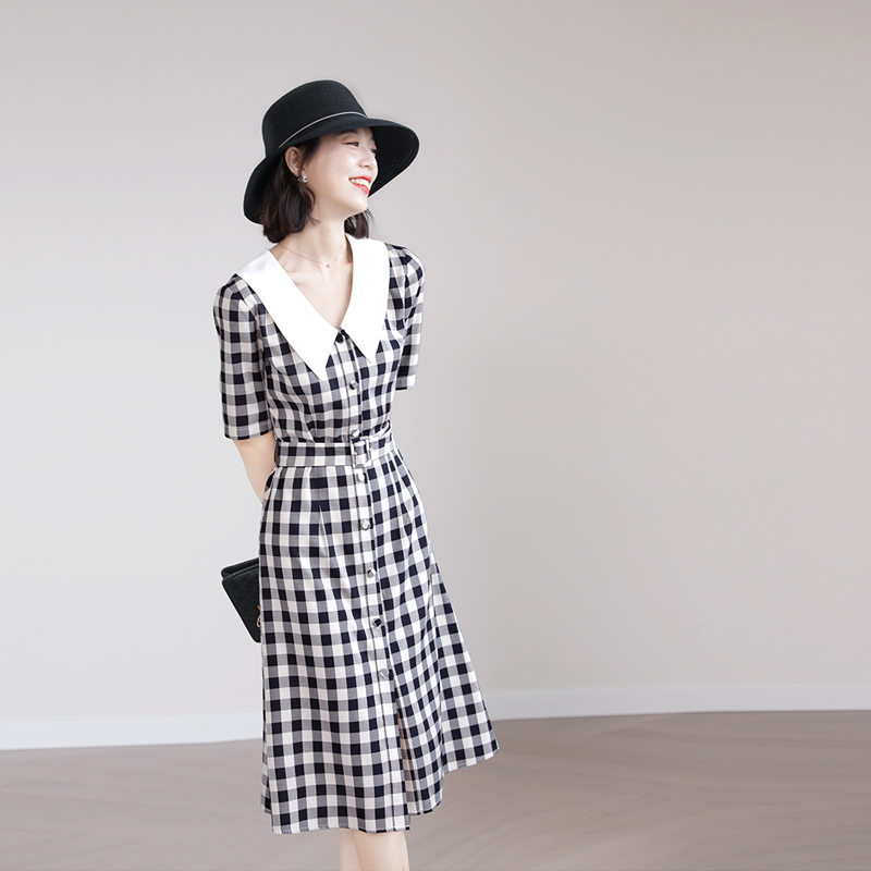 ELEGANT ROOM urban daily literary sense