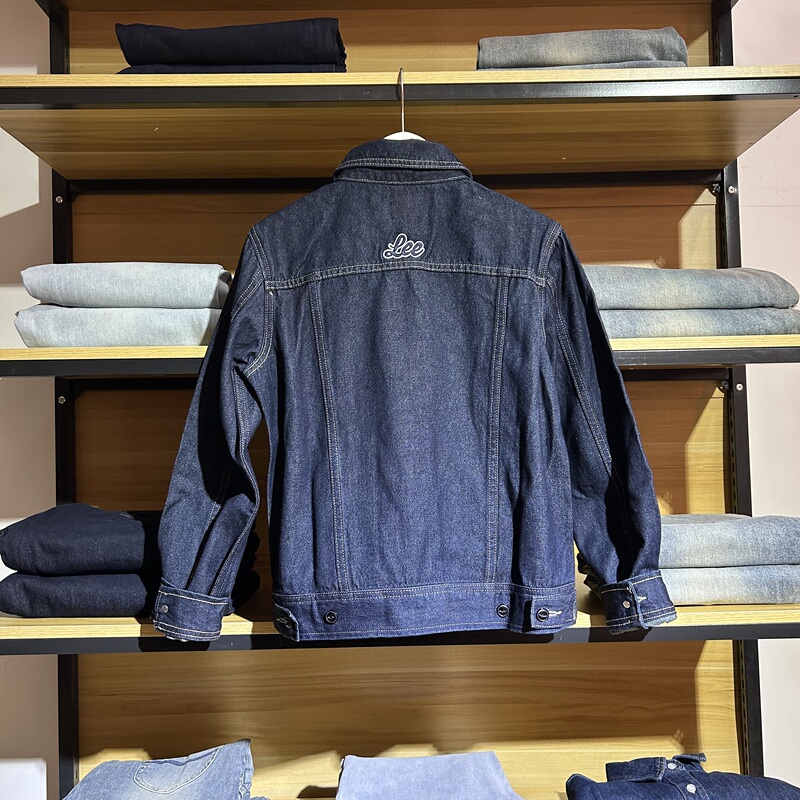 Ms. Lee's Denim Jacket with Small Embroidery Logo on the Back, Simple and Versatile Lwt0041675Pn00F-898L00 Ms. Lee's Denim Jacket with Small Embroidery Logo on the Back, Simple and Versatile Lwt0041675Pn00F-898L00