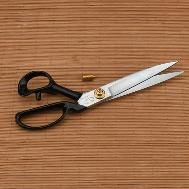 Taiwan imported steel professional tailoring scissors clothing scissors 11 inches 12 inches cutting cloth leather household large scissors