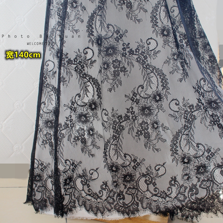 Catwalk Style Spring and Summer Black Eyelash Lace Fabric High-End Lace Clothing Fabric Width 140cm