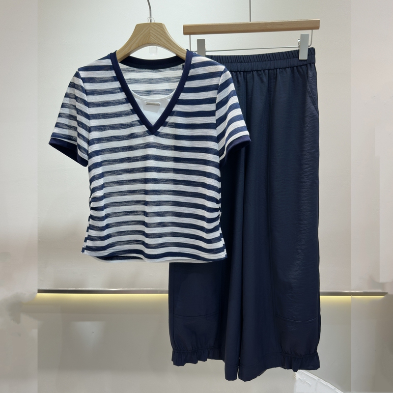 Striped Casual Suit Pants for Women 2026 New Summer Outfit Set Fashionable Stylish Two-Piece Set