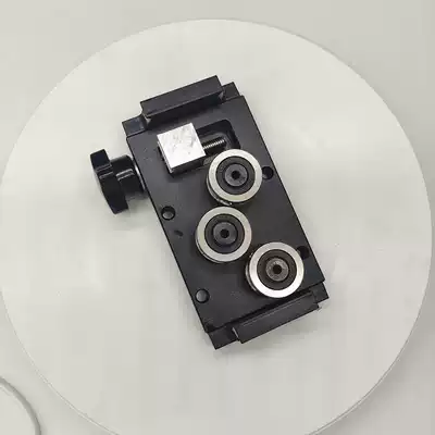 Shenzhen nine-year old shop engraving machine guide rail bearing SGR20 roller inner sliding double shaft core guide rail aluminum rail with lock type