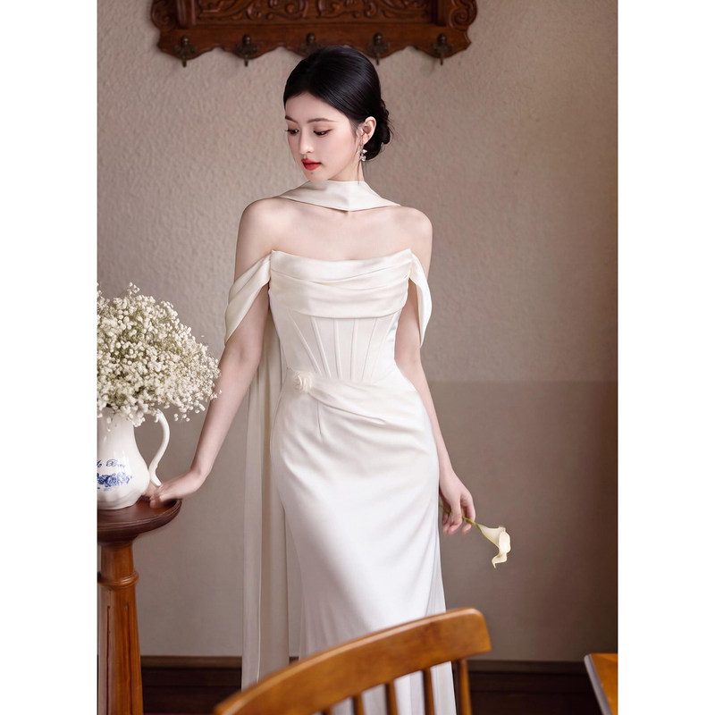 Beautiful Engagement Dress, Light Luxury, Niche One-Shoulder Robe, Female Bride's Wedding Registration White Dress, Elegant Dress Beautiful Engagement Dress, Light Luxury, Niche One-Shoulder Robe, Female Bride's Wedding Registration White Dress, Elegant Dress