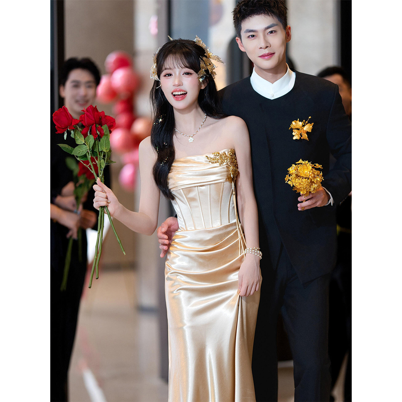 Golden Toast Dress for Bride 2026 New Engagement Dress High-End Elegant New Chinese Style Morning Gown Petite Dress Golden Toast Dress for Bride 2026 New Engagement Dress High-End Elegant New Chinese Style Morning Gown Petite Dress