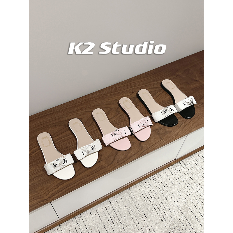 K2 Studio/Sexy Letter-Decorated Flip-Flops for Women, Summer Fashionable Outerwear Sandals