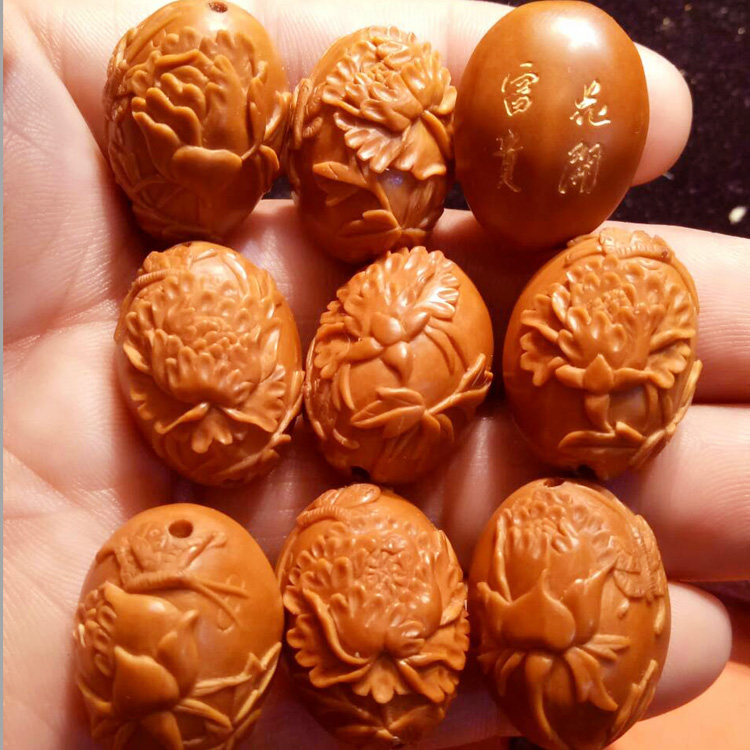 Su Gong famous olive beard olive core carving Nan Gong flower blossom rich peony flower male and female style Wen play bracelet bracelet