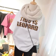 Mùa thu và mùa đông ga châu Âu dày lên áo thun ngắn tay nữ sinh viên thả lỏng bên trong để giữ ấm áo sơ mi họa tiết da báo phong cách Harajuku