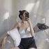 Mùa hè mới Hàn Quốc retro chic gió gợi cảm hoang dã đoạn ngắn không có vòng thép satin V-cổ sling áo bánh bèo Áo ba lỗ