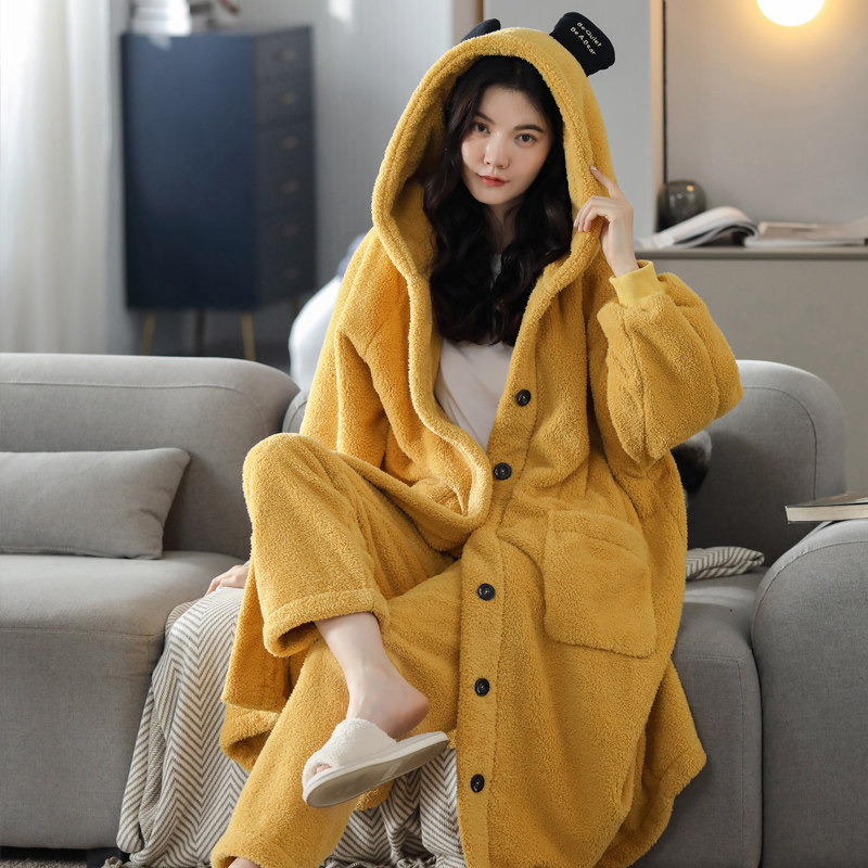 Sleeping robe women's winter thickened plus suede long version with cap coral suede pyjamas with new autumn and winter money to step up the code bathrobe