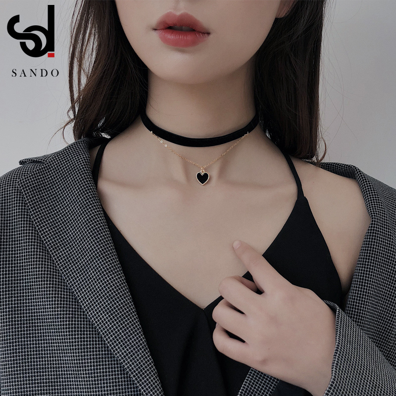 Net red Sexy black short Lock Bone Chain Neck Ornament Neck Strap Chocker Velvet Choker Neck Necklace