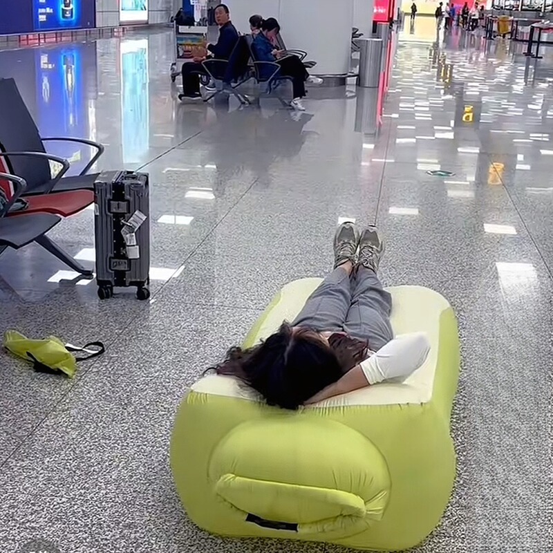 Airport Overnight Essential Outdoor Inflatable Sofa Air Sofa Lazy Person's Favorite Dopamine Camping Music Festival Outdoor Airport Overnight Essential Outdoor Inflatable Sofa Air Sofa Lazy Person's Favorite Dopamine Camping Music Festival Outdoor