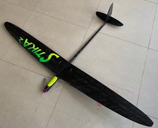 Самолет на дистанционном управление stika 2