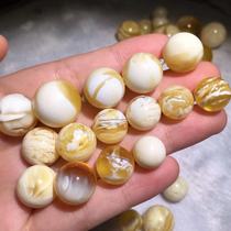 Xiaogui beeswax white flower white wax chicken oil yellow beeswax pendant ball bead single bead loose bead bead mosaic