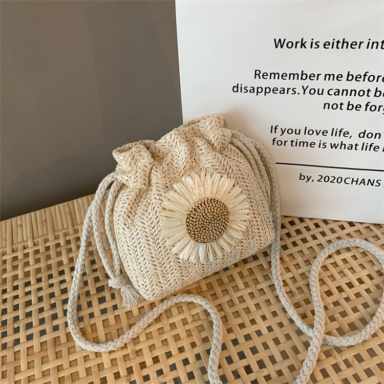 Small Bag for Women, Korean Style, Simple and Versatile, Mini Phone Bag, Shoulder Bag, Crossbody Small Woven Bag, 2023 New Model, Versatile