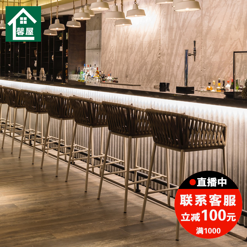 Bar Chair / Cafe Northern European Bar American Iron Golden Virgin Outdoor Model Room Creative Furniture Bar Chair