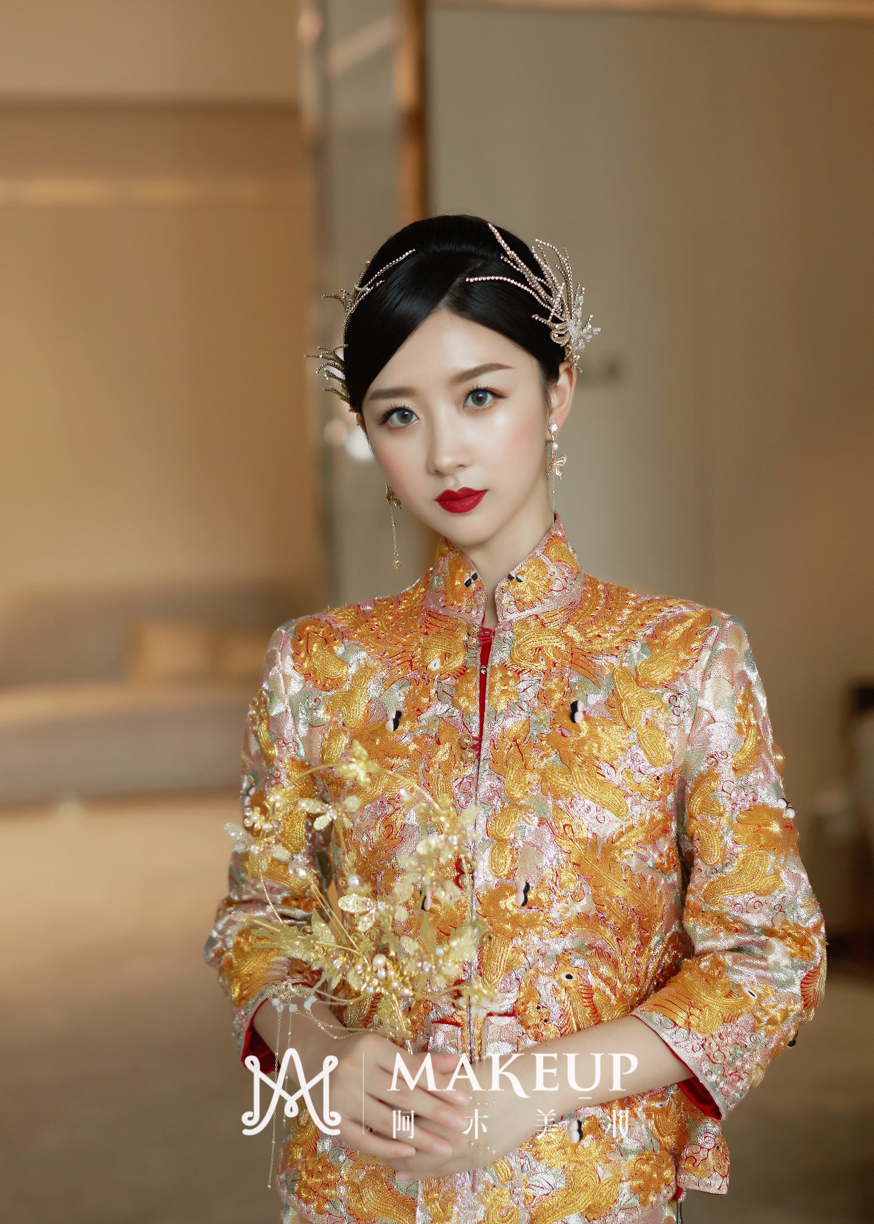 Gold diamond bridal jewelry White yarn dress Xiuhe universal accessories New full diamond crystal software Korean style with makeup headdress