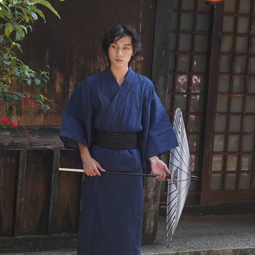 Японский темно-синий классический банный халат, стиль